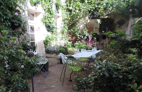 Chateau-Thierry House | Le Jardin des Fables
