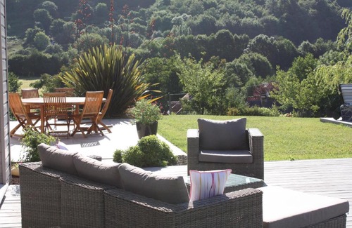 La Riviere-Saint-Sauveur Bed & Breakfast | Le Jardin de Venus