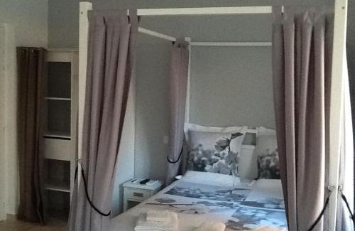 Montagnac-Montpezat Bed & Breakfast | Le Jasmin