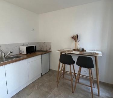 Vierzon Apartment | LE JEAN JAURÈS Arrivée Autonome