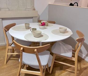 Chinon Apartment | Le Jeanne, appartement en duplex proche forteresse et centre ville