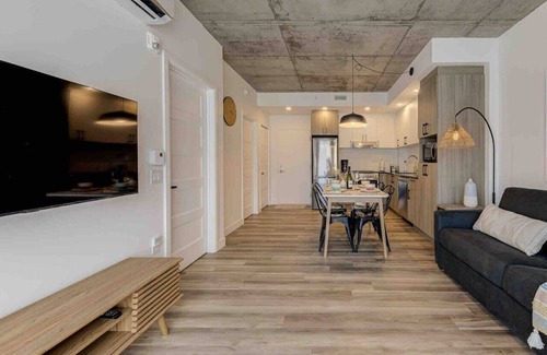 Saint-Roch Apartment | Le Jules-Rooftop Pool