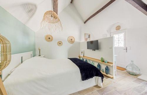Carrieres-sous-Poissy Apartment | Le Lime Studio Green