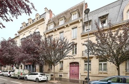 Poincare - Foch - Anatole France - Croix de Bourgogne Apartment | Le Loft d'Anatole - Duplex de 125 m²