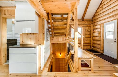 St-Adolphe-d'Howard Ski Chalet | Le log home - Locations du sommet
