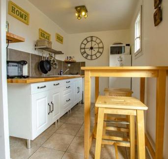 Droupt-Saint-Basle House | Le logis de villiers