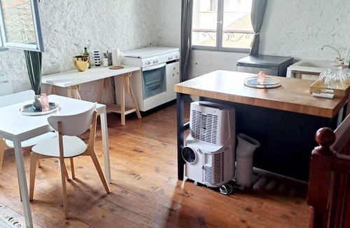 Puisserguier Apartment | Le logis des vendangeurs, between Saint Chinian and the sea