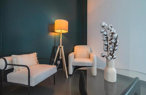 Cernay Apartment | Le majestueux Jacuzzi Cinema Netflix Wifi