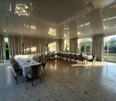 Salon-de-Provence Hotel | Le Mas Angelussi - Le Clos du Soleil