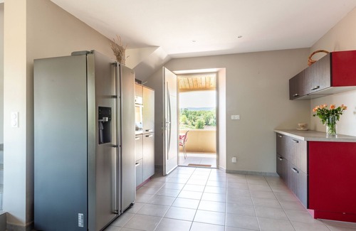 Aubenas House | Le Mas Coste - Three Bedroom House, Sleeps 7
