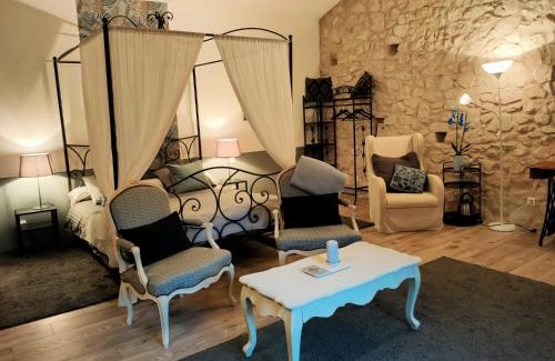 Plan-d'Orgon Bed & Breakfast | Le Mas d'Hermès