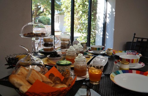 Faucon Bed & Breakfast | le mas de colongene