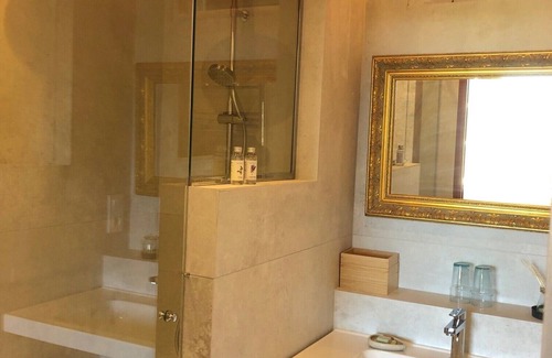 Le Thor Bed & Breakfast | Le Mas de la Sorgue