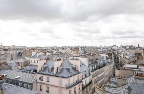 Quartier de Rochechouart Apartment | LE MATISSIA