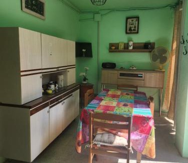Saint-Ambroix Bed & Breakfast | Le Mazet