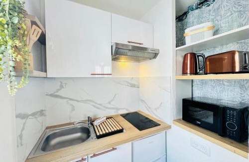 Liberation Apartment | Le Mirage - Studio - Parking - Terrasse - 2 pers