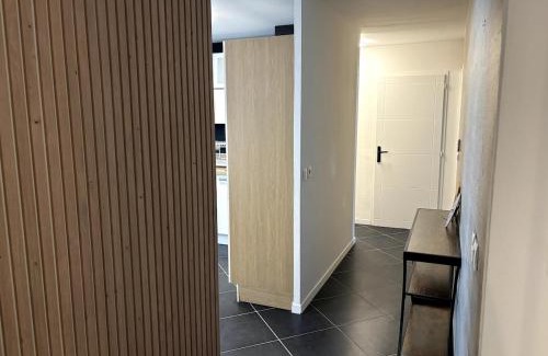 Annemasse Apartment | Le Moderne I Spacieux - 6 p - Hyper Centre