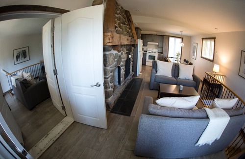 Sutton Apartment | Le Montagnard – Auberge/Hôtel & chalets