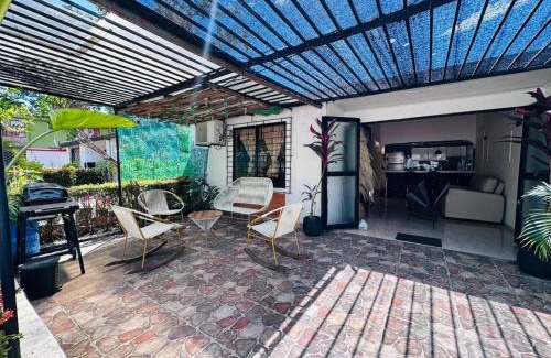 Girardot House | Le”More House
