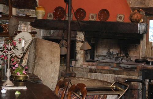 Vailhourles Bed & Breakfast | Le Moulin à huile
