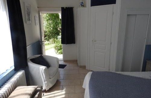 Crouzilles Bed & Breakfast | Le Moulin De Saussaye