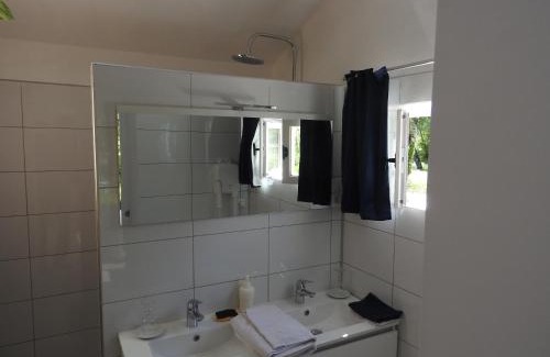 Crouzilles Bed & Breakfast | Le Moulin De Saussaye