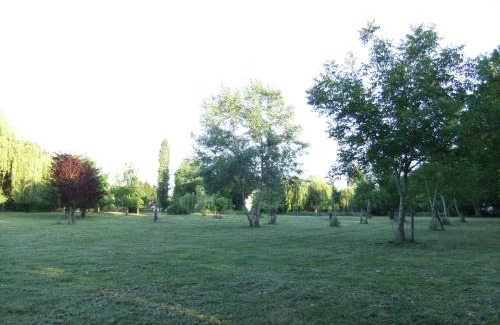 Crouzilles Bed & Breakfast | Le Moulin De Saussaye