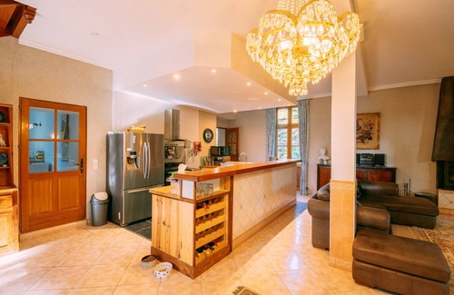 Mezin House | Le Moulin du Pont