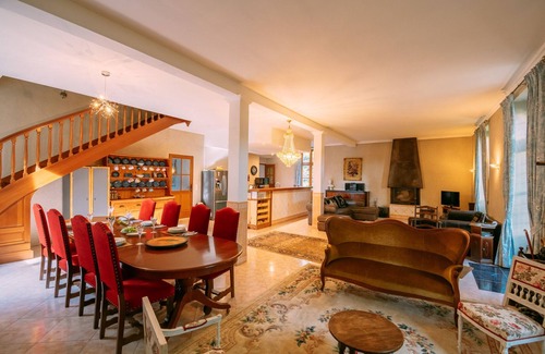 Mezin House | Le Moulin du Pont