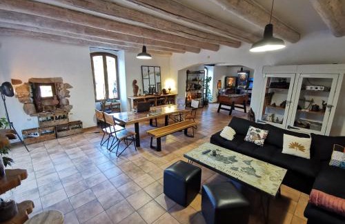 Corbes Bed & Breakfast | Le Moulin du Temps -chambres et lounge bar au bord de la rivière
