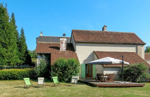 Saint-Romain-sur-Cher House | Le Moulin Lecomte by Interhome