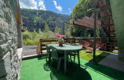 Sainte-Foy-Tarentaise Apartment | Le murmure de l'Isère