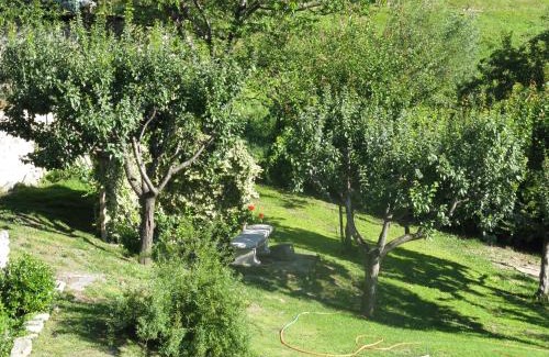 Variney-Chez Roncoz Bed & Breakfast | Le Myosotis