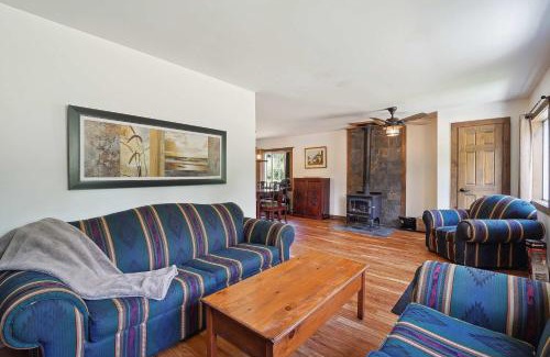 Saint-Michel-des-Saints Ski Chalet | Le Mystic - Lake Taureau