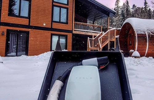 Sainte-Beatrix House | Le Naturo Sauna et Spa 🧖‍♀️ EV charger🔋🚘