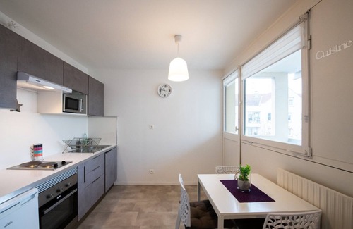 Villette Gare Apartment | Le Nazareth - Lyon Part-Dieu + balcon + garage