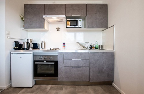 Villette Gare Apartment | Le Nazareth - Lyon Part-Dieu + balcon + garage