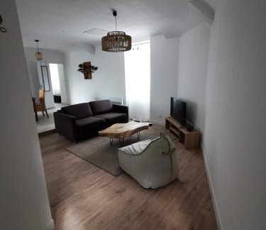 Trelaze Apartment | Le Nica