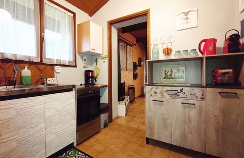 Tarascon-sur-Ariege Apartment | Le Nopal Bleu furnished apartment