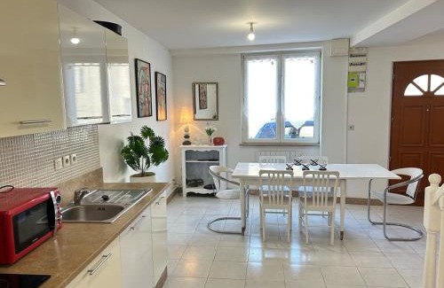 Suevres House | Le P'ti Mignat - Maison entière 2 chambres double - max 4 pers