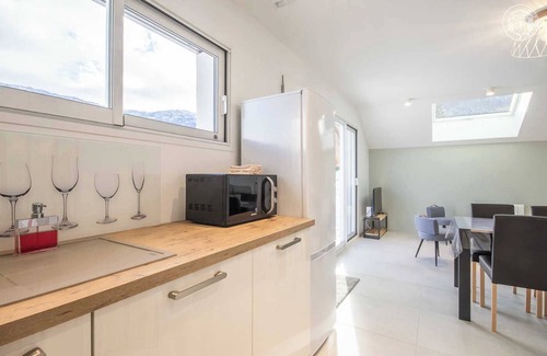 Montcel House | LE PANORAMA - LE MONTCEL