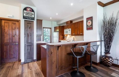 Mont-Tremblant Village Condo | Le Panoramique Tremblant. Ideal condo for families and nature lovers