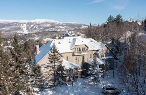 Mont-Tremblant Village Condo | Le Panoramique Tremblant. Ideal condo for families and nature lovers