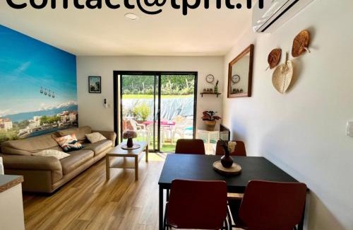 Beaucroissant Apartment | Le Parmé' Nid - gîte 3 lits avec terrasse et Clim