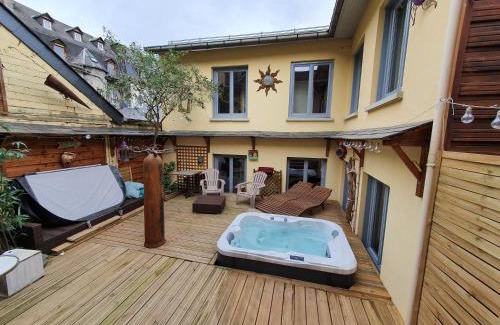Bagneres-de-Luchon Bed & Breakfast | Le Patio de Luchon