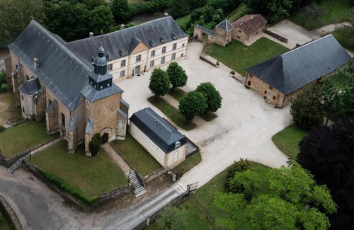 Cons-la-Grandville Apartment | Le Pavillon du Prieure