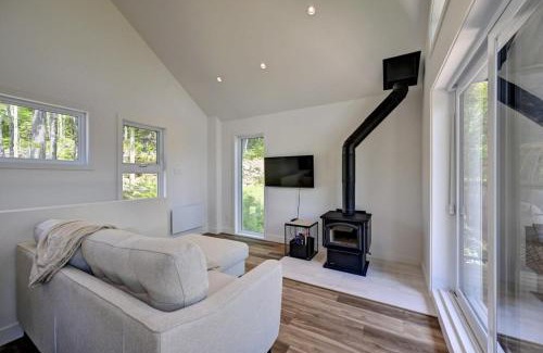 Sainte-Beatrix House | Le Petit Bijou