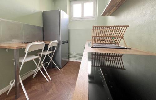 Dobree-Bon Port Apartment | Le Petit Cambronne Hyper center Nantes