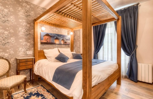 Barbizon Other | Le Petit Château De Barbizon