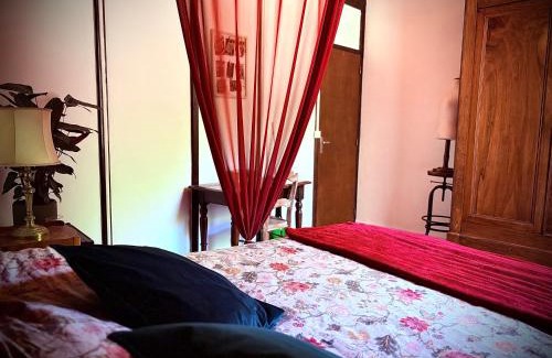 Brissac House | Le petit coin de Paradis